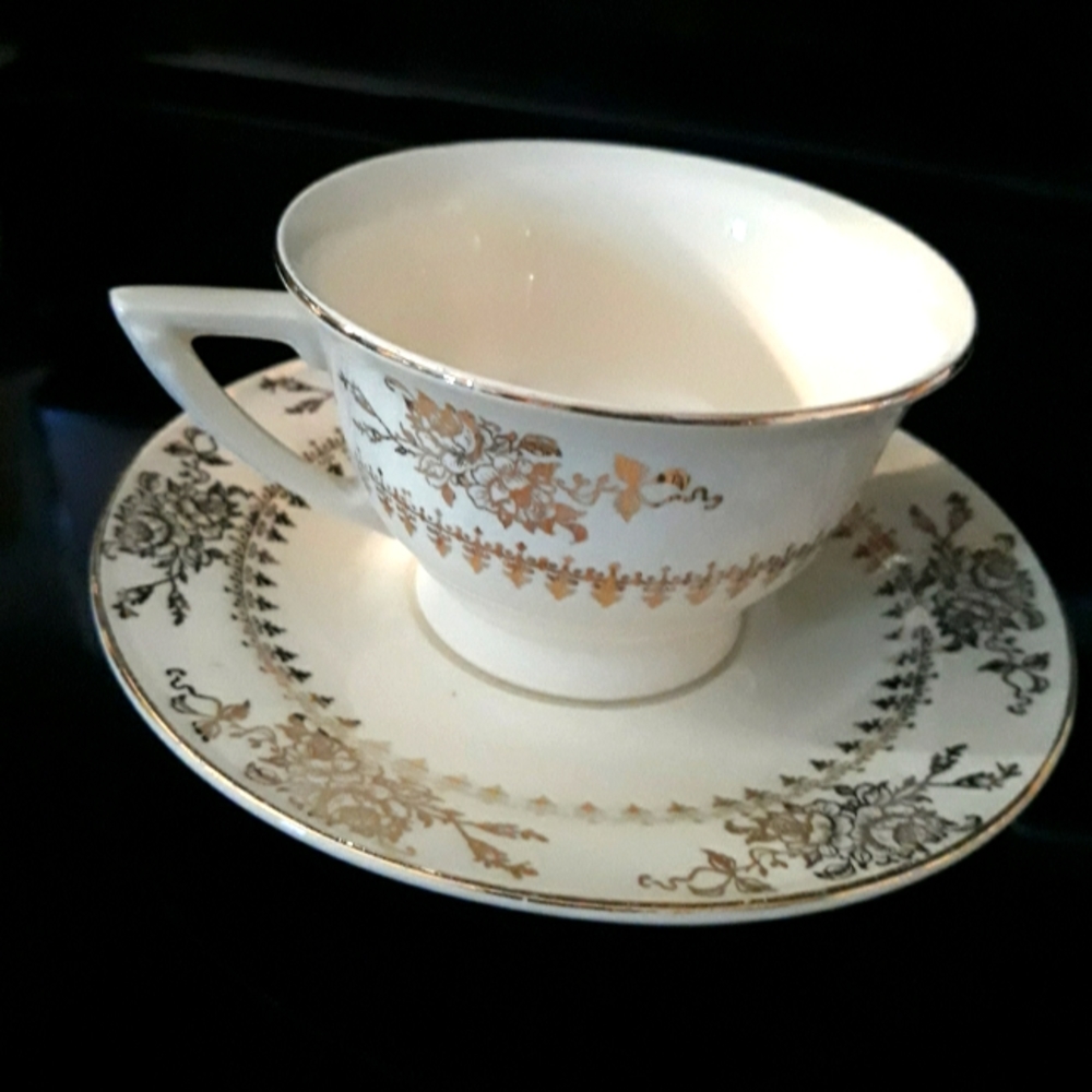 Edwin M Knowles Vintage Hostess 22K Gold Cup and Saucer